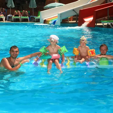 Green Life Hotel-2
